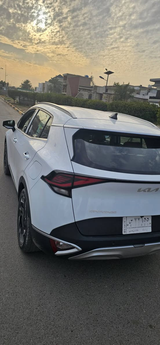 سلام عليكم كيا سبوتج خليجي ٢٠٤٢البيع فقط ماشيه ٥٧بيه بس بارد مكان بغداد شارع خير الله عل قنات سعر ٢١٨٠  
***********
