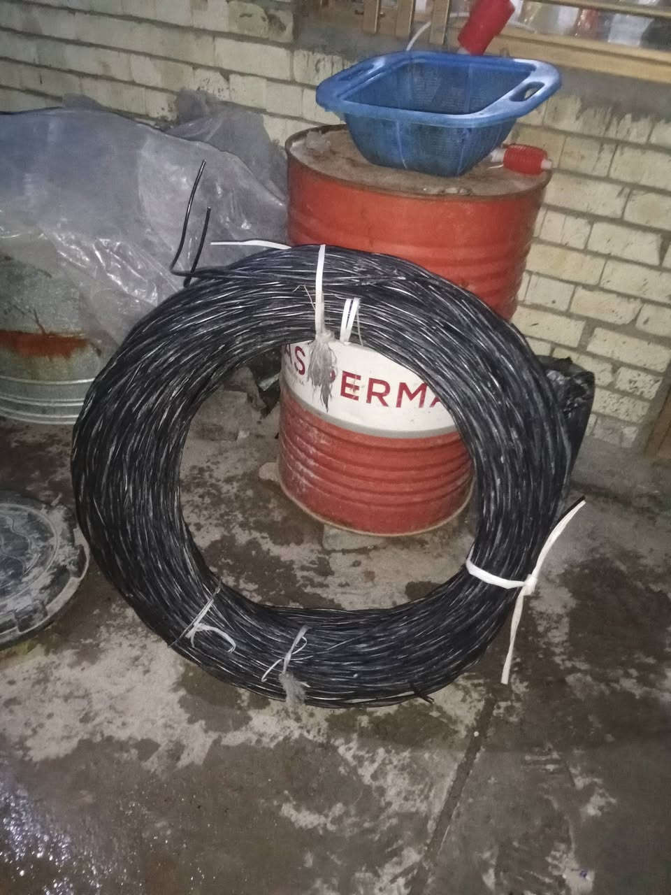 للبيع
ظفيره 16 ملم خطين صيني 
طول 300 متر


**إذا كنت صاحب هذا الإعلان وتريد حذفه لأي سبب، رجاءا أرسل رسالة إلى الدعم الفني**