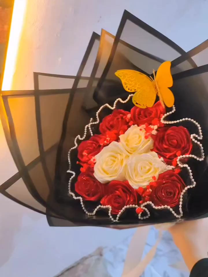 بوكيهات الورد الدائم بأسعار مناسبه 12و/15 يوجد توصيل♥️🫶🏻


**إذا كنت صاحب هذا الإعلان وتريد حذفه لأي سبب، رجاءا أرسل رسالة إلى الدعم الفني**