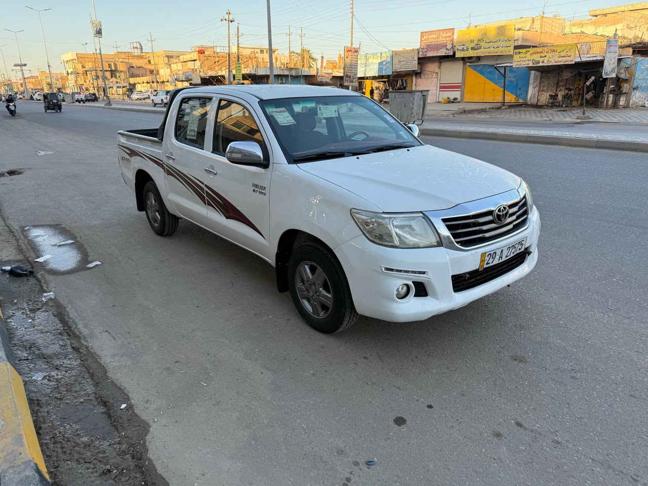 هايلوكس فلاونزا موديل 2014 رقم واسط دولي سنويه جديده مشروع وطني سياره كويتي شاصي 19 كير اوتماتيك مكينه كير مكفول لاتنقيص ولاتبخير ولافتح على وضع شركه سياره كفاله من الظربه وتبديل وصبغ ماعدى الباردات الموجوده بسونار موضح بلمنشور سياره جاهزه كير مكينه حداديه تخم تاير تبريد تدفئه جاهزه مال جناي سعر 195 ميسان لعماره *********** المجر الكعبي, ميسان
