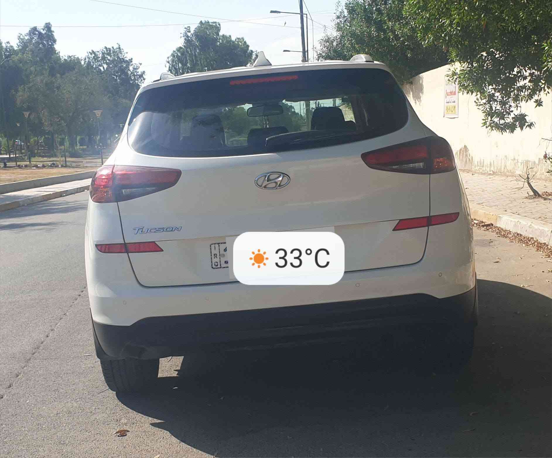 للبيع: هيونداي توسان 2019 خليجي 
سايد بريك بالرجل
 كاميرا خلفية دوارة
حساسات أمامية وخلفية
شاحن لاسلكي (Wireless Charger)
كرسي السائق كهربائي
مرايا شفط مع خاصية الترحيب عند الاقتراب
الممشى: 107 ألف كم قابل للزيادة
كير، محرك، صدر، وتبريد كلهن بلاد
رقم بغداد جديد وسنويه جديدة باسمي
السعر $175
موقع السيارة: بغداد 
باقي التفاصيل بالخاص


**إذا كنت صاحب هذا الإعلان وتريد حذفه لأي سبب، رجاءا أرسل رسالة إلى الدعم الفني**