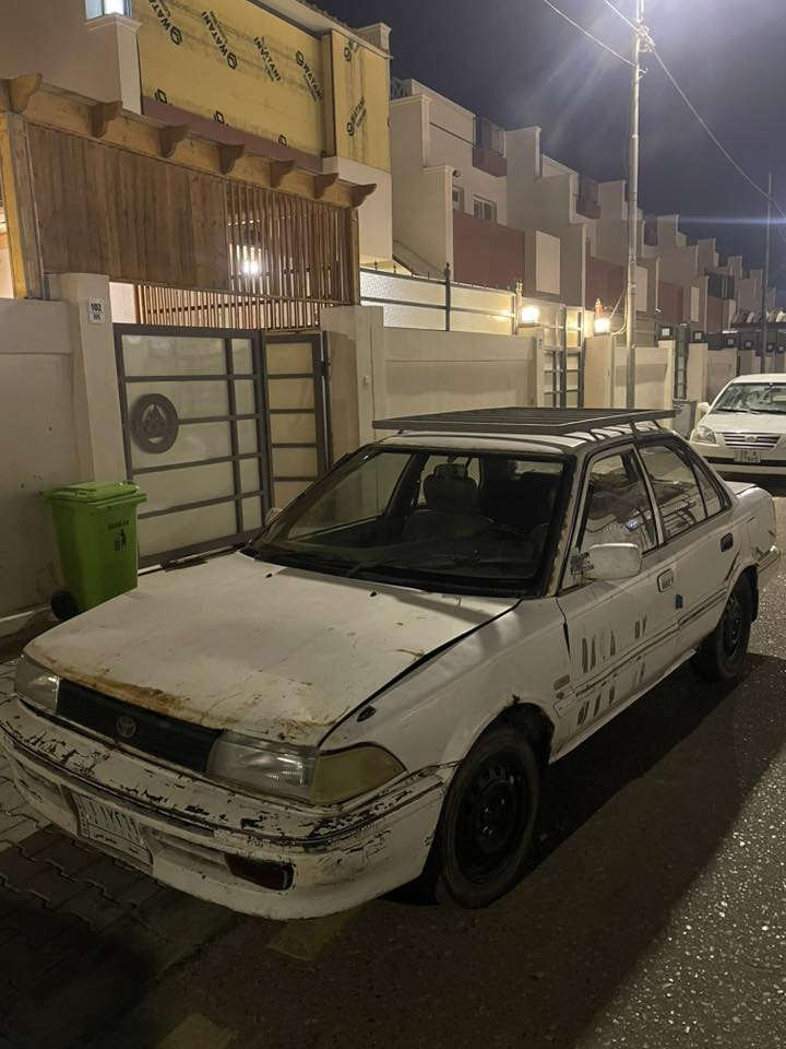 كورلا مديل 89 
رقم نجف مشروع وطني 
سياره باسمي مداور ثاني يوم 
السعر 20 ورقة 
العنوان / نجف حي النصر
واتساب / ***********
