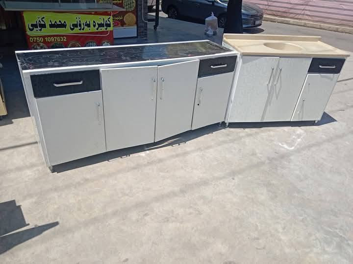 كاونتر 3 قطع للبيع سعر 180 للتواصل ***********
