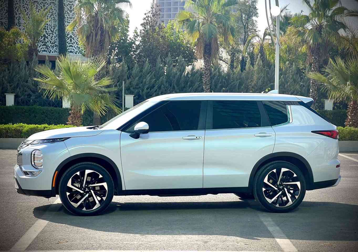 Mitsubishi outlander se 2024 AWC 
میتسوبیشی ئاوتلاندەر 2024 دەبل اکسل ئەمریکی
بيدون صبغ رقم اربيل مع كوبون كركوك ارباك ستيرن بيلادي موسيستم سعر 245 مجال عنوان اربيل ب اسم اني
بێ بۆیاخ ئێرباگ سوکان و شانێکی بیلادی دانراوەتەوە سیستەم نیە
رقم شاصی : JA4J4VA88RZ085652
نرخ 245 وەرەقەو مجال
سەنەوی بەناوی خۆمە تا 2030 رەقەم هەولێر
کۆبۆنی بەنزینی کەرکوکی هەیە
8 هەزار رۆیشتووە 
٣٦٠ کامیرا و رادار
حەساسی پشت و پێش
سندوق شەفت و ئاوێنە شەفت
ویل کرۆم ٢٠ 
سێ مەقعەد ٧ نەفەری
کوشن جلد و شامۆ
کوشن کارەبا و هیتەر
شاشە کارپلەی و ئەندرۆید
بەسمە و برێک بەسمە
وایەرلێس چارج
وەک سفر وایە
***********
