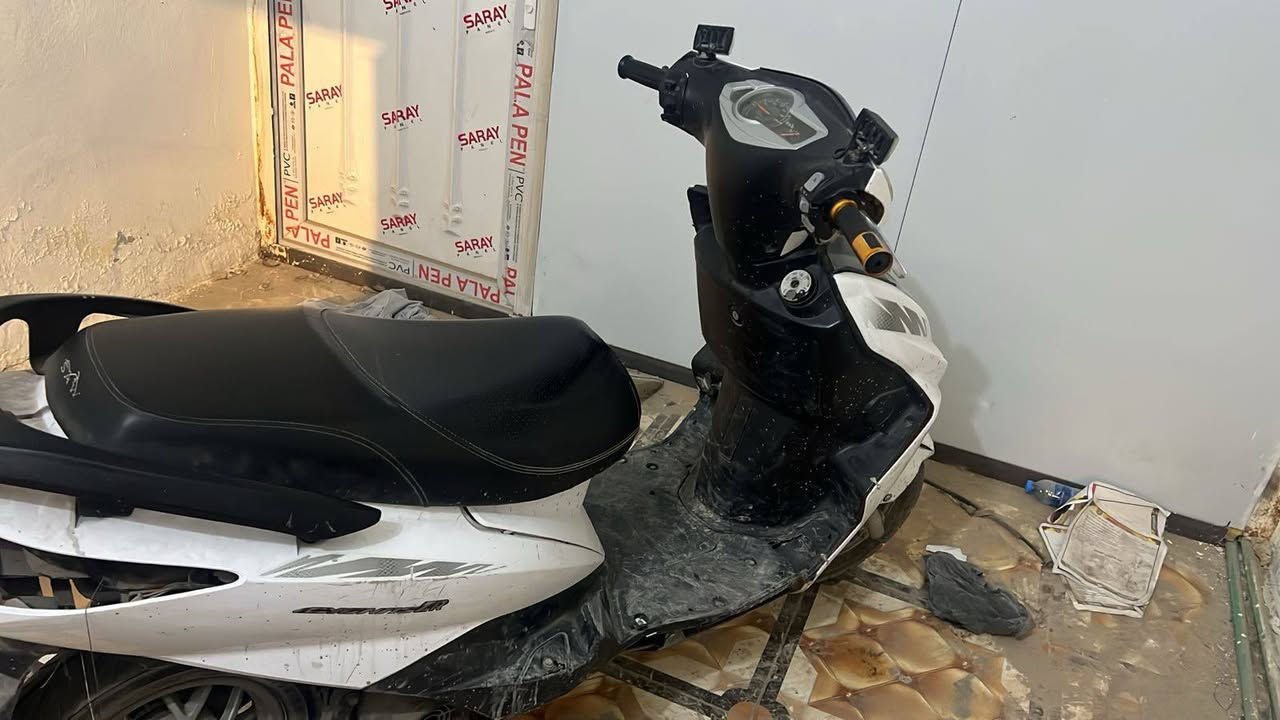 سلام عليكم درجه نكره سلف كلشي يشتغل  بيه مكينته مال ماكس دراجه حلوه لسعر 300 بيه مجال
الرقم ***********
