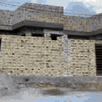 بيت للبيع • خلف ملعب الرميثه • ١٠٠م