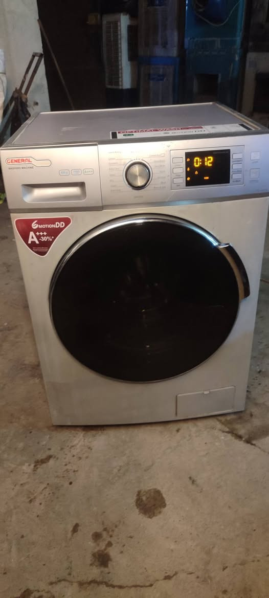 غسالة جنرال كولد 7كيلو واصلة راكبة بلبيت مع ضمان بوصل 10ايام تجريب في اربيل ***********

