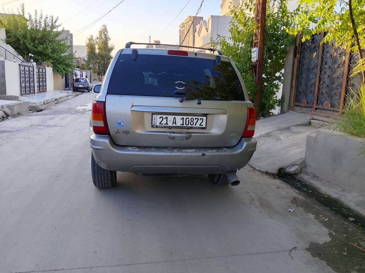 جيب موديل ٢٠٠٠ محرك ٨
سنوية جديد لحد ٢٠٣٠
كير محرك بشرط اكسل ورا بي صوت 
جاملخ امامي بي صبغ بدون ضرر  يوجد بطاقة بنزين
سعر ٦٣ بي مجال 
خابر صاحبة 
***********
