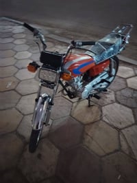 دراجه مامفتوحه البيع خير من الله بلاديه موديل ٢٣ 07764563051  بدون مكف...