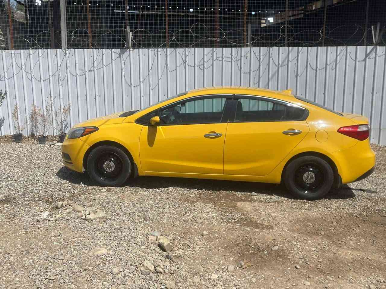 سلام عليكم فورتي مديل ١٤ مكلف بل نشر سعر ١١٠ مكان بغداد ***********
