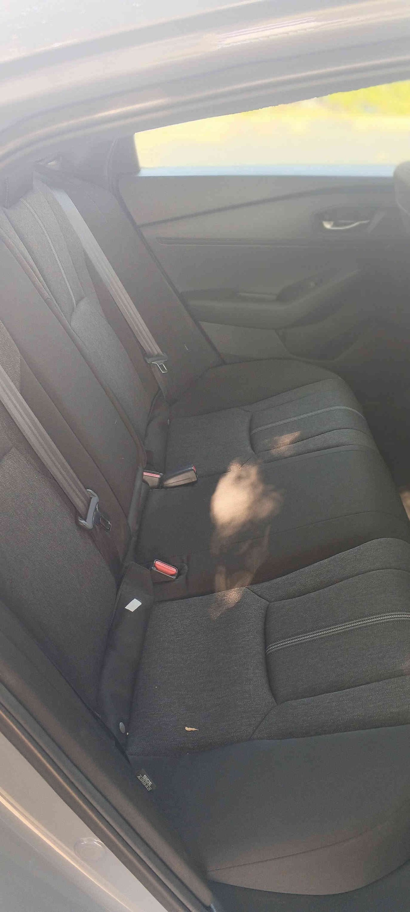 ‏Honda Accord Hybrid 2024 Sport
موديل :- 2024
لون :- سمنتي 
قوة المحرك :- 2.0 Hybrid
عداد المسافات :- 2800زيرو
مواصفات السيارة :- Sport
عدد المقاعد :- 5 مقاعد 
الضرر : ارباك البرده جهه السايق والكشن فقط
بابين تبديل 
صبغ شبرين بلهلال الخلفي
♦️ شاشة نفكيشن 
♦️ تحكم مسجل 
♦️ تحكم سرعة 
♦️ بصمة تشغيل 
♦️ دخول ذكي 
♦️ لايت زنون 
♦️ رادار امامي 
♦️ رادار تحديد مسار 
♦️ كامرا خلفية 
♦️ فتحة سقف 
♦️ حساسات 360 درجة 
♦️ اوتو بارك 
♦️ هاند بريك بصمة 
♦️ درايف مود 
♦️ مثبت سرعة 
♦️ حساس مسافة امان 
♦️ اوامر صوتية 
♦️ مقاعد كهربائية 
♦️ فرش مخمل 
♦️ 
♦️نظام النقطة العمياء 
السياره مرقمه بغداد جاهزه 
مكان السياره بغداد الزعفرانيه
السعر 194$
للستفسار ***********
