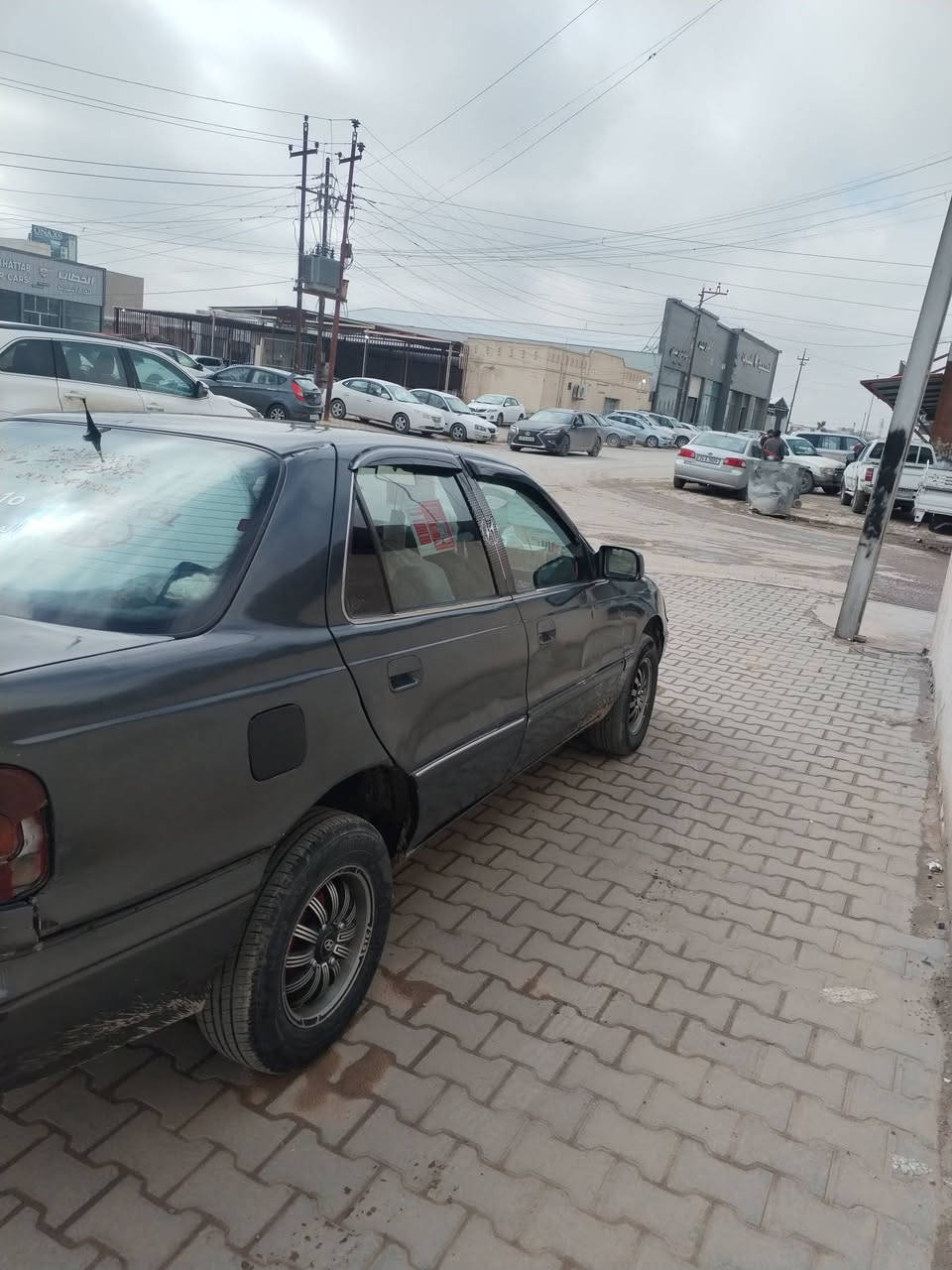 السلام عليكم ورحمة الله وبركاته
النترا دمعه موديل 92 رقم بغداد اجنبي 
تحويل مباشر  من صاحبها 
اقراء المنشور زين قبل لا تتصل 
سيارة مال بيت 
مصبوغه عام 
تبريد شغال  ثلج 
تخم تاير 
صدر جديد قبل اسبوع شديته 
كير شرط 
كل الكهربائيات شغال 

محرك بي بداية تنقيص
السعر 37 مكاني تكريت القادسية 
***********
***********
