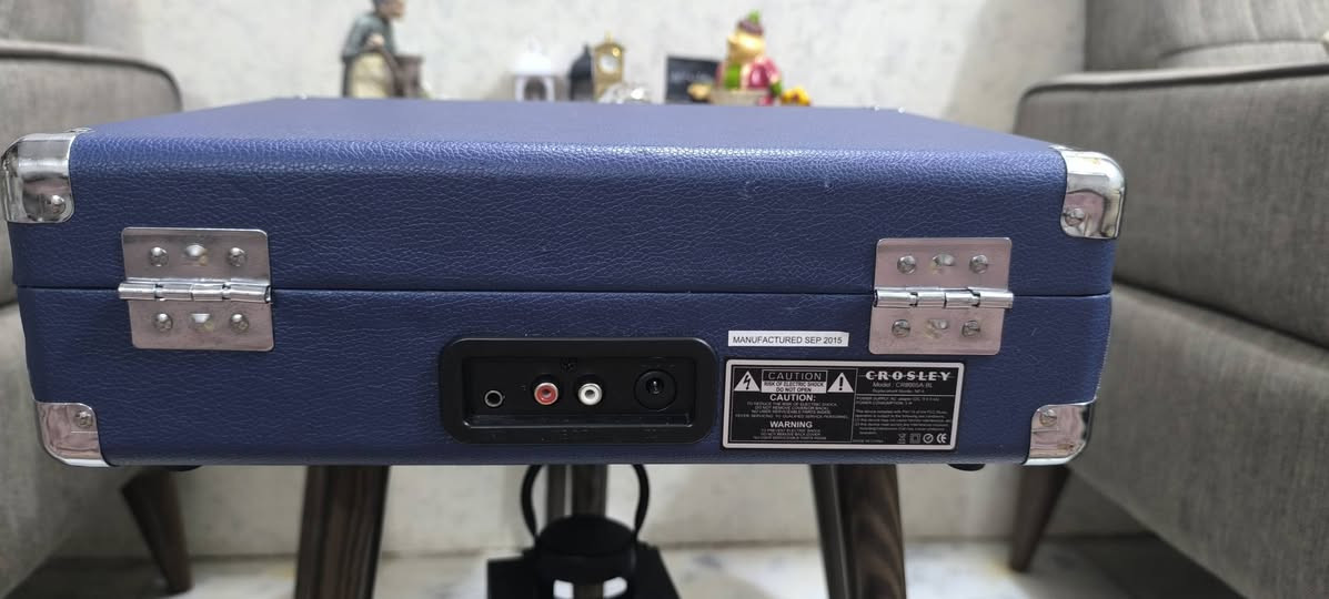 السلام عليكم
جهاز كرامافون 
شكل حقيبه جلد 
باله اوربي 
شغال 3 سرع 
مع محوله خارجيه 
السعر 30
التوصيل 5 بغداد 6 باقي المحافظات


**إذا كنت صاحب هذا الإعلان وتريد حذفه لأي سبب، رجاءا أرسل رسالة إلى الدعم الفني**