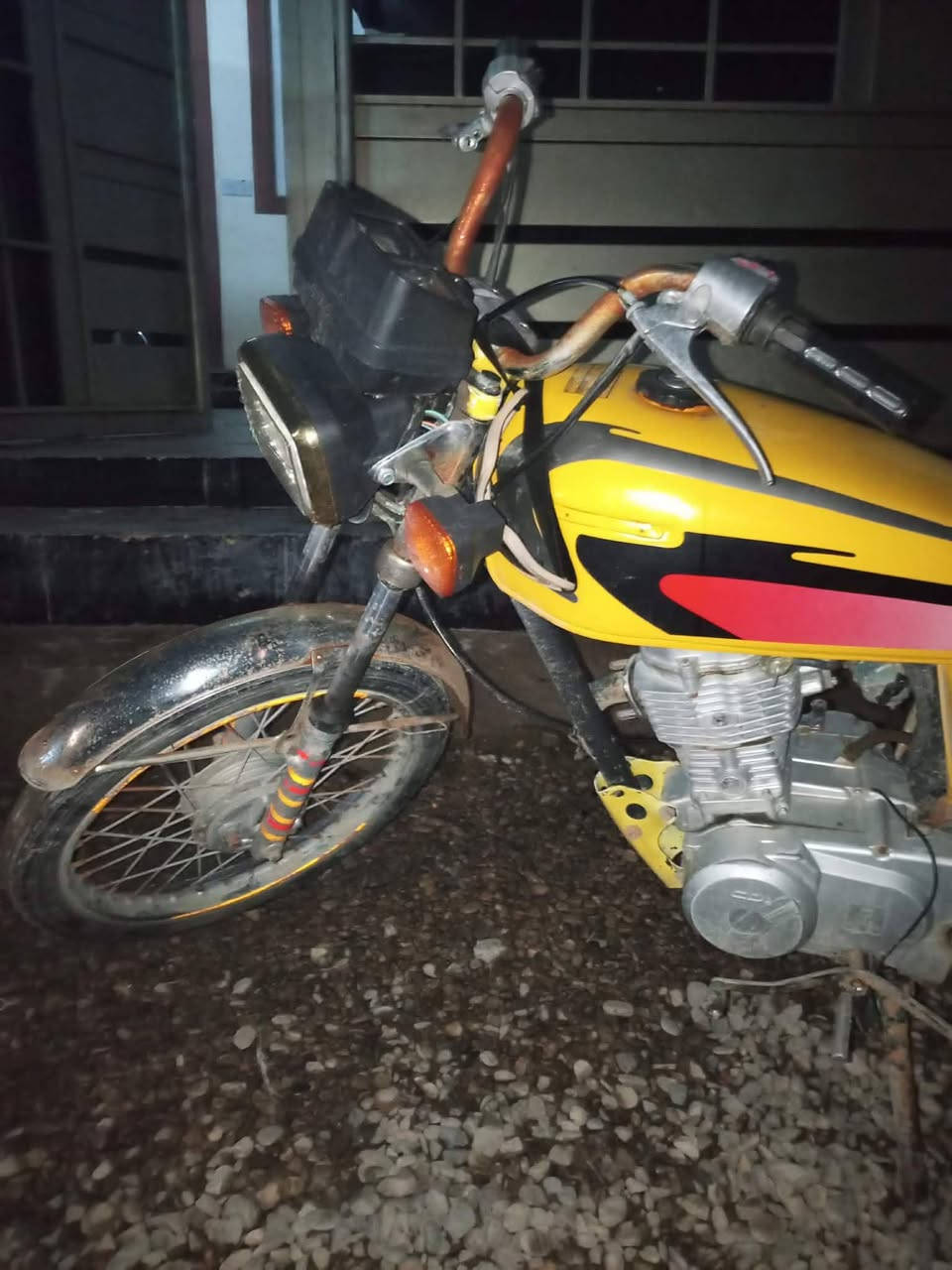 دراجه نامه مكينه مكفوله موديل ٢٠ للبيع لاستفسار هاذ رقم ***********
