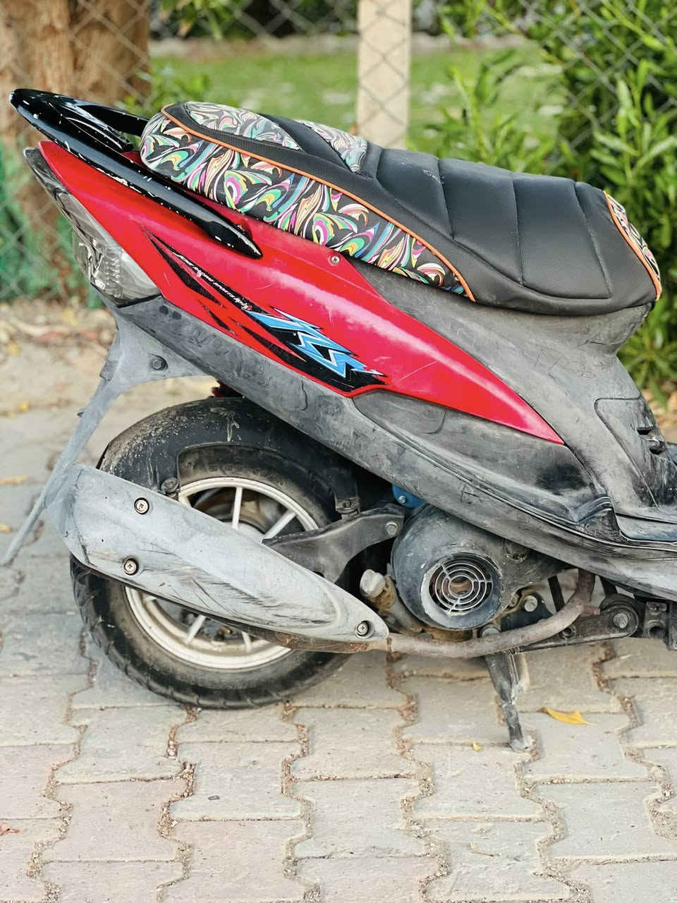 سلام عليكم شباب دراجة ماكس للبيع عدلة بوشه 49 بلاد السعر 700 بيها مجال شي قليل المو شراي لا يكسر دراجة حيل نظيفة هاذه رقمي متواجد وتساب *********** ￼￼
