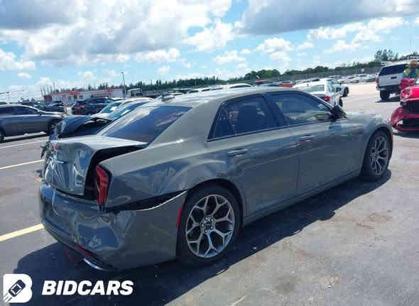 كرايسلر 2018
مدة الوصول 8 ايام الى دبي 
سعر 95 ورقة بدبي بدون تصليح
والي يريد ابيع مع خارج الميناء مع كتاب ضباط ميسان
***********
#البطاط_للمزادات
