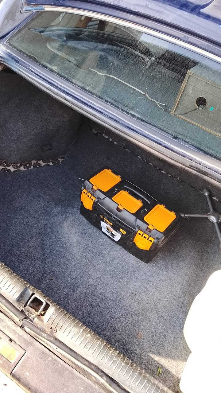 ئۆپڵ مۆدێل ٩٤مکینە٢٠ڕەقەم سلێمانی بەناوی خۆمە سەیارەکە هی معرز نیە بۆفرۆشتن و گۆڕینەوە بەپیکاب***********
*********** كركوك, العراق
