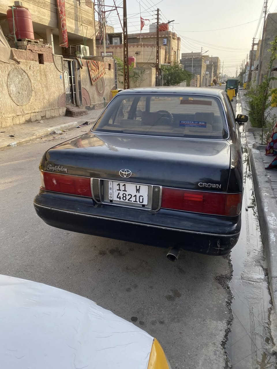 السلام عليكم سياره كراون أرنب موديل 1992 سيار نضيفه لا  مابيه ضربه ولا صبغ تخم تاير حداديه جديده كهربائي شغاله ا سياره بسمي مكاني البصره القبله سعر 50 رقم ***********
