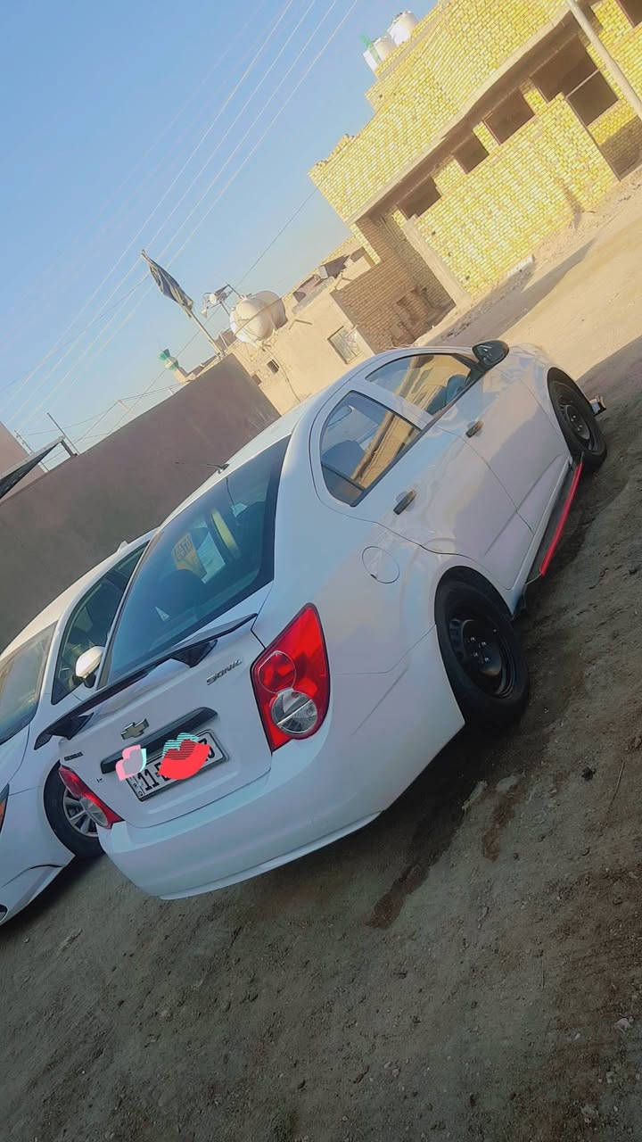 السلام عليكم
للبيع سياره سونك ٢٠١٢ خليجي محرك ١٦٠٠ رقم دولي بغداد جاهزه تخم تاير باتري جديد تبريد ثلج شرط مكينه وكير اوتماتيك  كهربائيات كله شغاله وامرتبه على ايدي اسبايدر لحايه اماميه واجانبيه دوشمه جديده شاشه كامره 
السعر   ٦٨
للاستفسار    ***********
