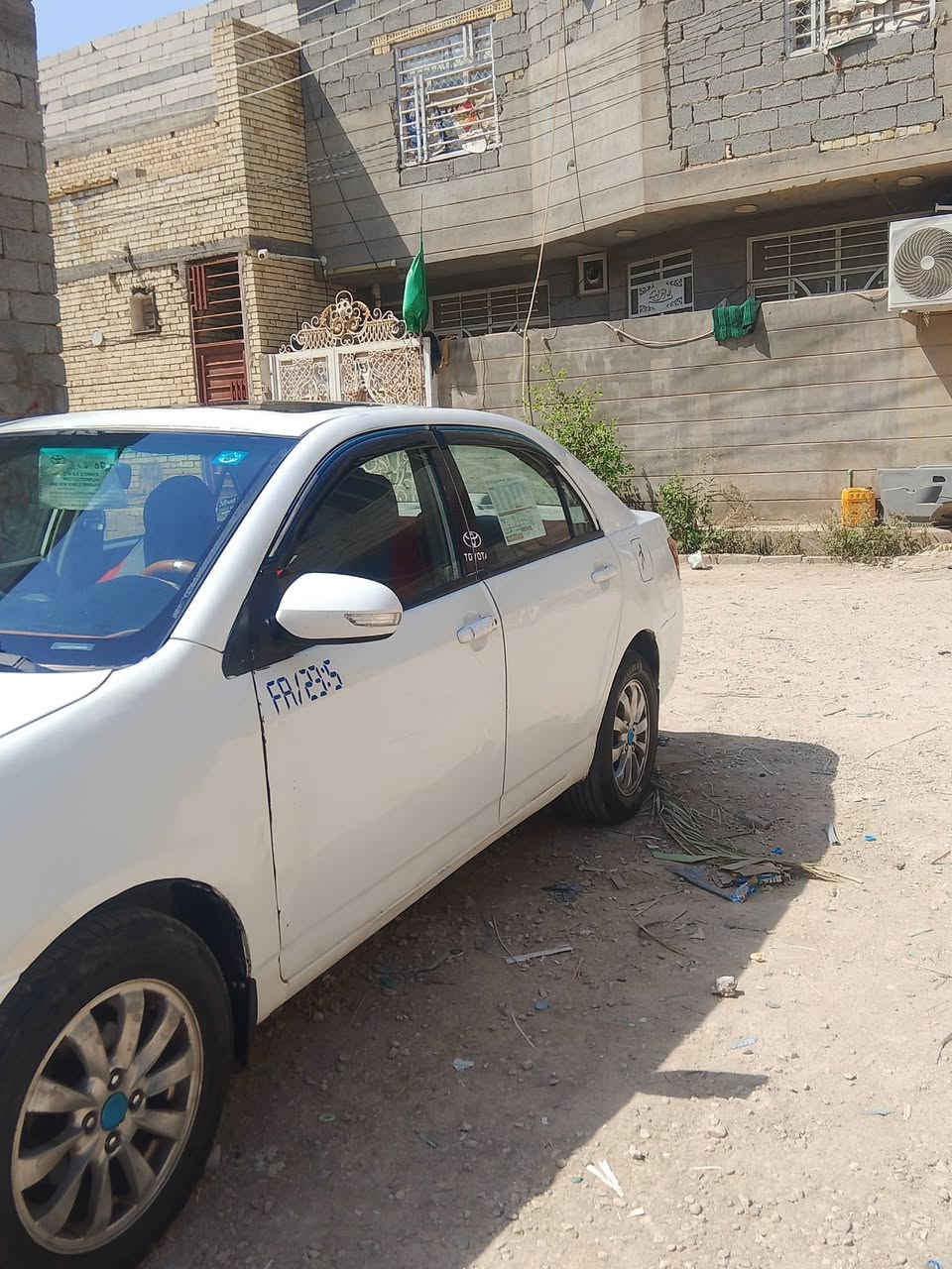 سلام عليكم بي واي دي جي 3 فول مواصفات سنتر لوك فتحه بصمه تبريد ثلج سياره محرك وكير مكفول حداديه خير من الله بيها ضربه بلباب كما موضح بين باب وجاملغ ومصلحه عل بارد وسياره بسمي تحويل مباشر رقم كربلاء لهزه ما صارله شهر  مراوس حسب قناعه  سعر 48 مكان كربلاء الحر رقم الهاتف ***********
