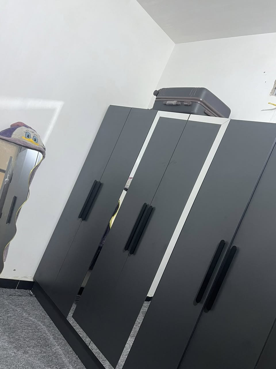 غرفه نوم تركيه خشبmdf  5 قطع وكنتور 6 ابواب نضافه 100‎%‎ مصارلهه شهر ورجاءا لحد يكسر بسعرهه لان توازيت وراح ابيعهه👍🩷


**إذا كنت صاحب هذا الإعلان وتريد حذفه لأي سبب، رجاءا أرسل رسالة إلى الدعم الفني**