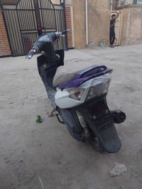 دراجة كامكو g5 نوزل نكرة شلعة ومعدل  بريكات امامب خلفي  اشاير لايت بك ...
