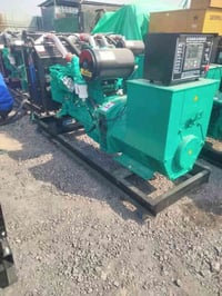 معروض للبيع مولد كمنز 150كيفي جديد عنوان بغداد رقم الهاتف 07714706870