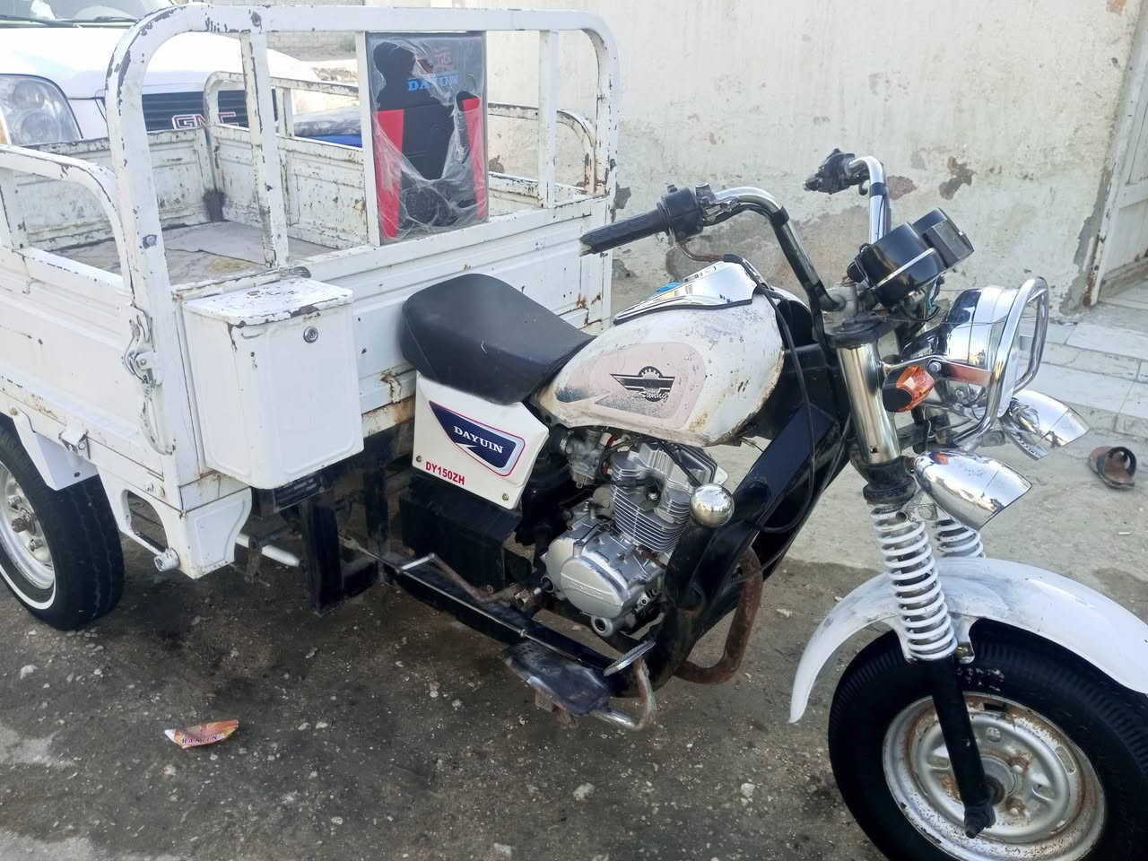 السلام عليكم ستوته للبيع موديل 18 اوراق كهربائيات شغاله محرك 23 سعر مليون 1350 ناصريه مركز مكلف بالنشور تواير جدد ***********
