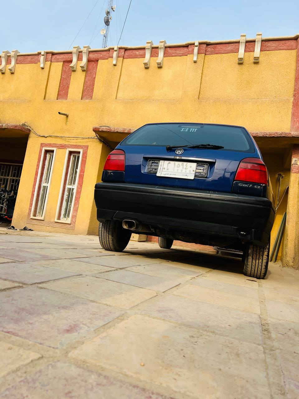 السلام عليكم
كولف 1993
كير عادي 
محرك 1800 كابريتر 
رقم بغداد ب اسم صديقي 
سيارة حلوة مابيها نقص 
كلشي بيها شغال تدفئة تبريد فتحه السقف مال السيارة حته المساحه الخلفية مال الجنطة شغالة سيارة جاهزة و حلوة 
السيارة بيها جراد و الجاملغ الامامي مال الصدر مطخوخ 
مكان السيارة حلة المركز قرب تقاطع الثورة 
للاستفسار الاتصال فقط
 ***********
