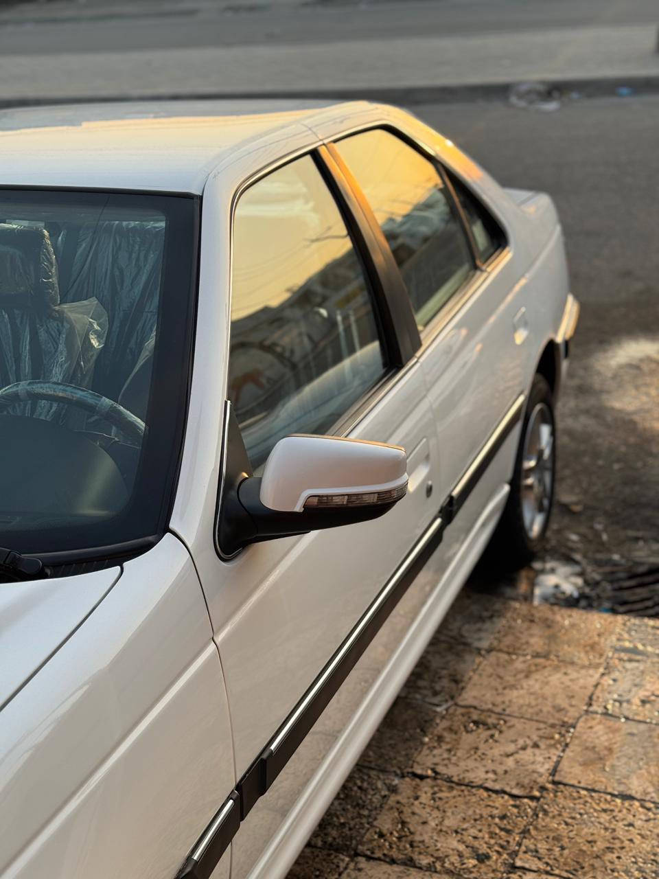 السلام عليكم بيجو بارص حره 2024 ماشه 37البصره السعر85بيه مجاله ***********
