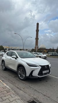 لكزز 2024  NX 350h  السعر :355$   اللوان : ابيض  عداد المسافة : ٢٠ الف...