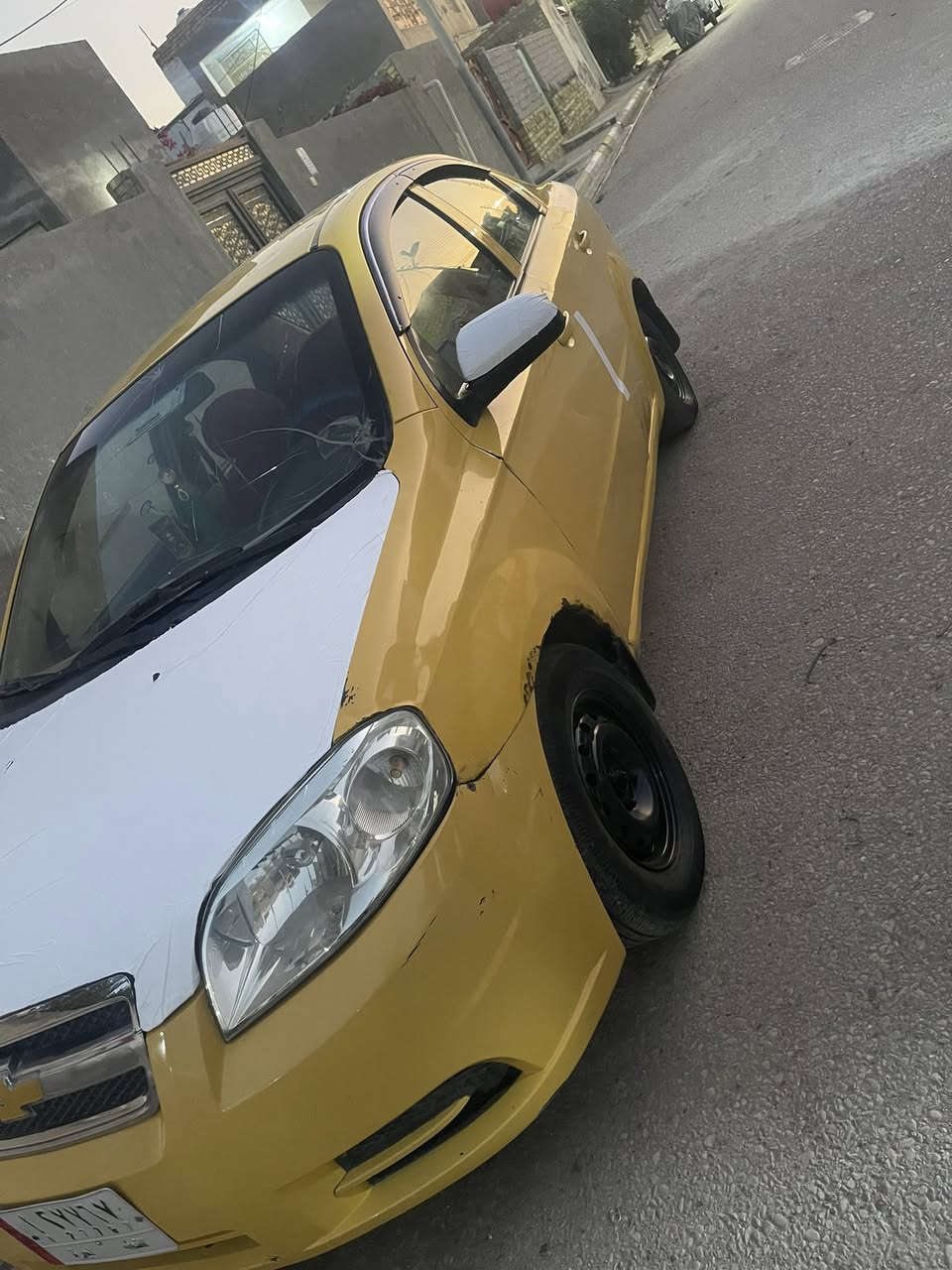 افيو موديل 2009 خليجي شركه العامه محرك.1400 كير عادي شرط مكفولات
حداديه تخم تاير  تبريد جاهزه من كلشي بيهة. طخه موضحه بصوره. وملكوطه خياسات الهلالات الخلفيه.  سنويه ل28 بسمي مشروع وطني 
 مصفره من كلشي 40 وبيهة. مجال 
***********
