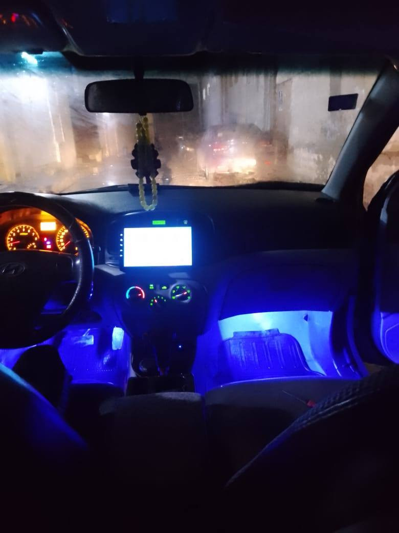 اكسنت 2009 وارد كوري رقم انبار  السيارة باسمنا هيئة وغرامات مصفرة
محرك أثر نفخ  كير شرط تدفئة وتبريد شرط طخم امامي خلفي جديد بدلته  قبل اسبوع جاهزة كبل للشارع
بدون ضرر سياره كلين مابيها اي حادث صبغتها مره وحده 
مكان السيارة موصل الزنجيلي 
*********** قفلها لاتعبني ولا تعبك ٩٥  وكلشي تلكي بلسوك
