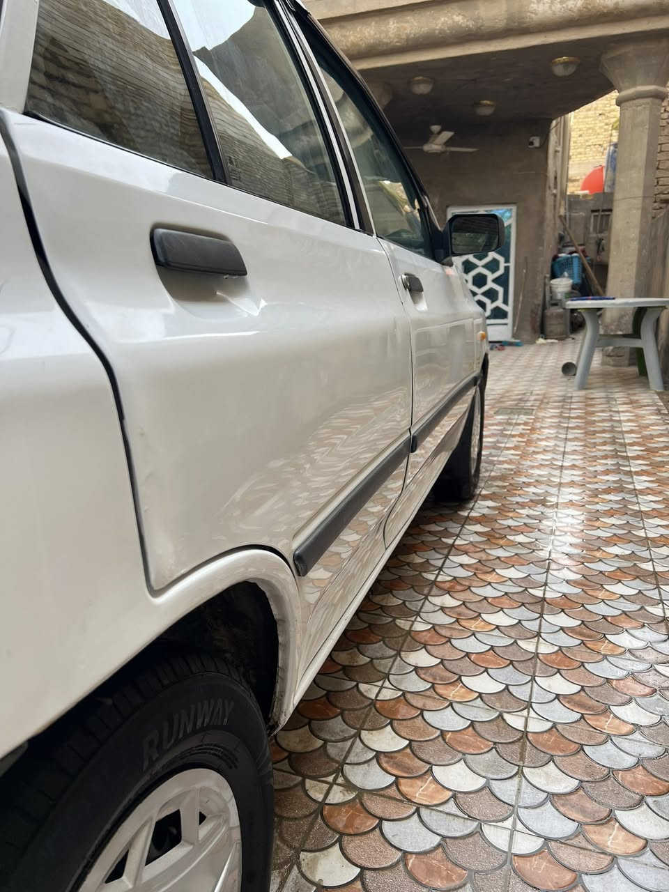 سلام عليكم سايبه موديل 2011 سياره وضع شركه كفاله عامه عد تكحيلات بسيطه رقم بابل سياره بلاديه وجاهزه شواصي شرط كفاله سعر ٤٢ مكاني حله ***********
