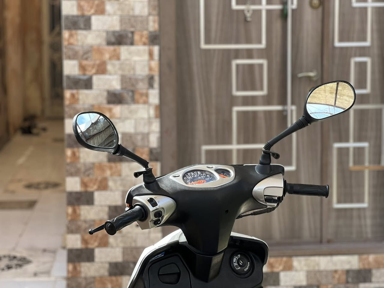 لبيع ٩٠٠بيه مجال بسيط 
***********
