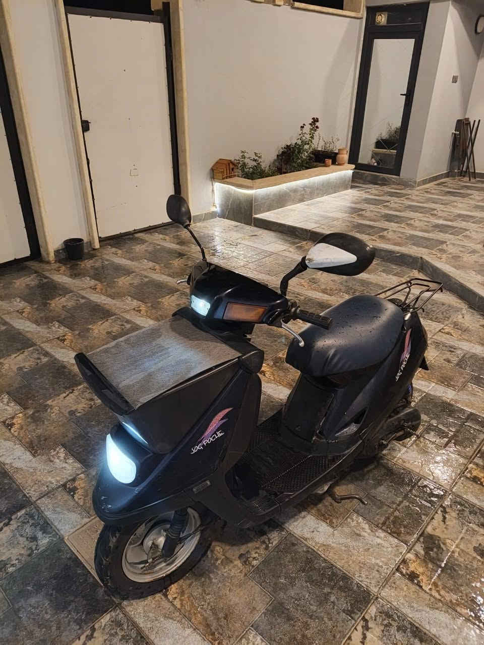 سلام عليكم ماطور بزون ابو بردة ماطور نضيف حيل مكينه ما مفتوحه شاصي نظيف وايرمنيه شرط سلف كله شغال
سلام عليكم ماطور بزون ابو بردة ماطور نضيف حيل مكينه ما مفتوحه شاصي نظيف وايرمنيه شرط سلف كله شغال 
سعر 450 الف ***********
