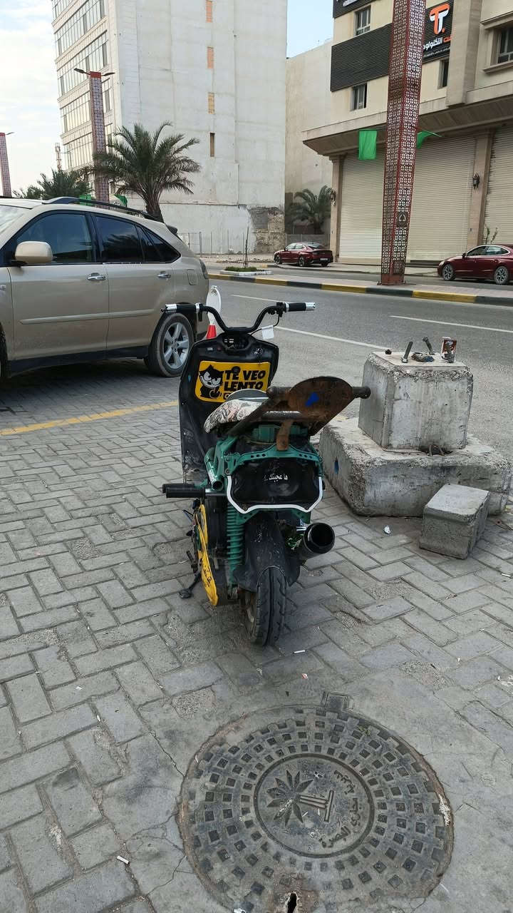 دراجه للبيع مكينه بلاد مامفتوحه مكينه ماكس ياباني دراجه سلف وهندر اي نقص مابيه شرط مكينه خرسه سعره ٥٠٠ مجاله قليل رقمي ***********
