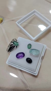 احجار طبيعية • زمرد • زفير