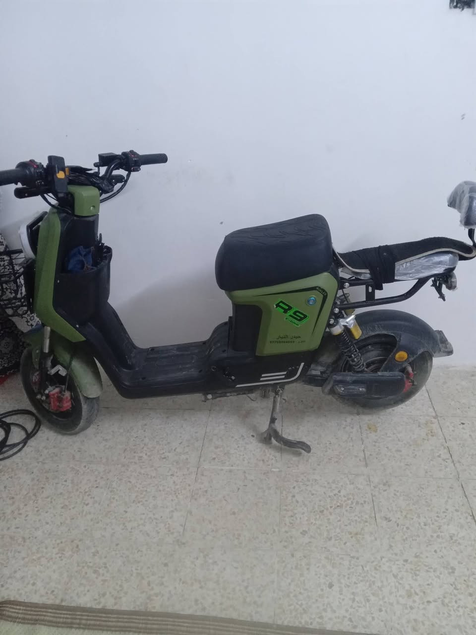 للبيع سعرها ٤٠٠ /***********
