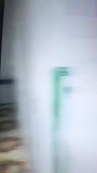 مشتمل لبيع ١٠٠متربحي زهراء يم مدرسه النور تصال على هاذا الرقم 07830191...