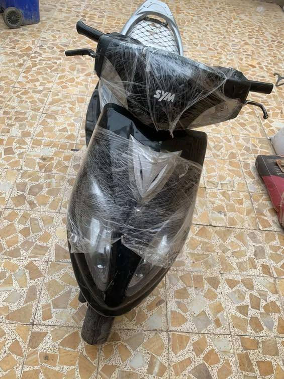 سلام عليكم ورحمة دراجه سيام كوري نحله مكفوله كفاله عامه ما مفتوحه خال الها مكينه جديده قبل شهرين تقريبا كهراباهيات كله شغاله نكره تشتعل ما مفتوخ فيها برغي وشلعتها قويه تمشي فوك ١٢٠ السعر ٣٧٥ مكاني المجرالكبير التواصل خاص او على الرقم ***********
