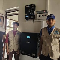 نظام شمسي • بطارية ٧٫٢ كيلوواط • انفرتر ٤ كيلوواط