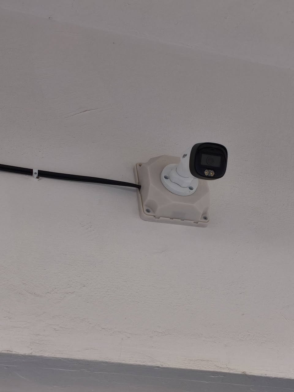 تم بعون الله
تنصيب كاميرات مراقبة الى مدرسة المشروع الصيني  عدد16  من نوع Dahua[2M] 
في منطقة #الدورة 

🛑جودة عالية - تصوير ليلي ووضوح مميز ودقة عالية جداً
 
🛑مقاومة للماء ومقاومة للغبار والى اشعة الشمس 

🛑يتوفر أيضاً كافة انواع الماركات العالمية والإصلية وبضمان سنة 

🛑العمل داخل مناطق بغداد 
للأتصال او الاستفسار  على الارقام(***********)(***********) (***********)

#كاميرات_مراقبة #Dahua #بغداد #منظومات_أمنية # #الدعم_الفني #الصين #العراق
