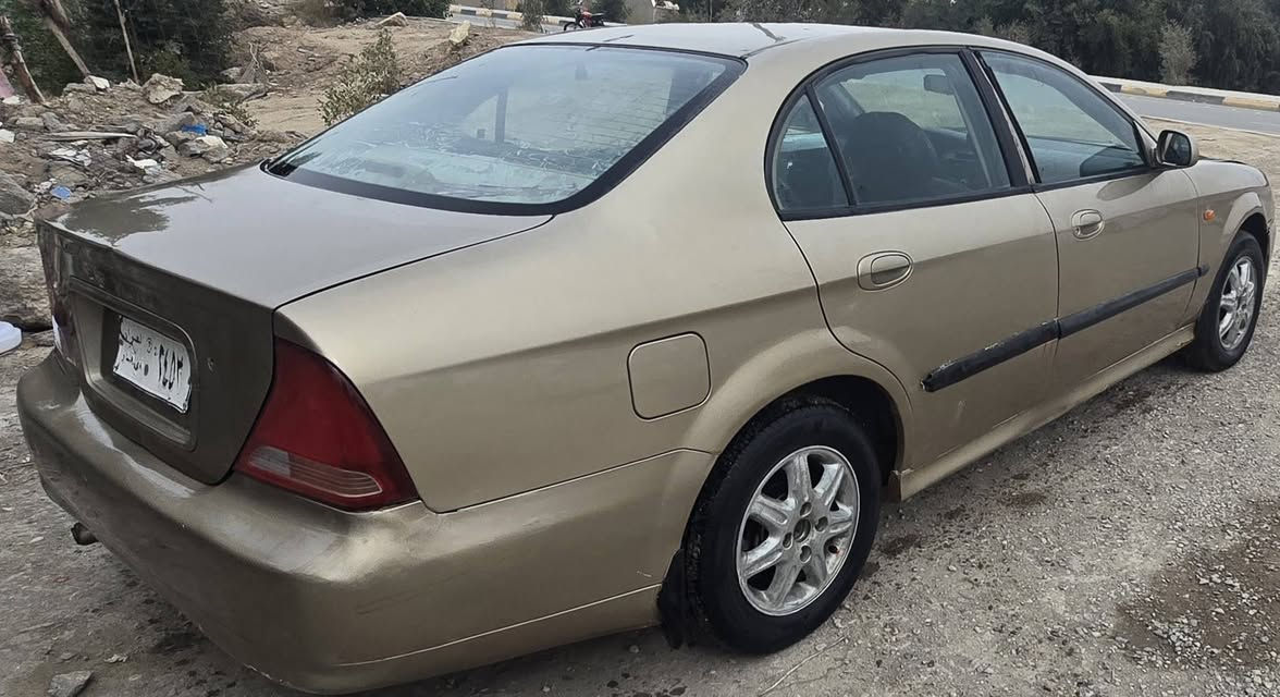 تحية طيبة
شوفرليت ابيكا

 موديل 2005 

خليجي 

 محرك كورلة

1600

منظومه غاز بيها 

كير اواتماتيك 

تبريد تدفئه

كهربايات جاهزه

مكفولة من الظربه

مصبوغه جمالية اثر جراد 

صدر امامي خلفي جديد

السعر المطلوب 40 وبيها مجال 

دواخل نظيفة راعيها بلكوت 

بيع امراوس حسب القناعة

مكان السيارة بلكوت مركز مدينه 

/***********/***********/
