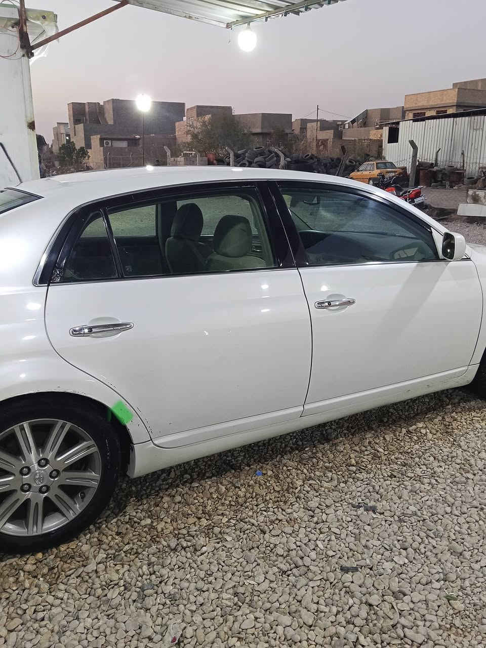 السلام عليكم افيلون خليجي 2008 باسمي رقم انكليزي بابل بيها نقص تبريد ودبلات خلفيه بيها بارد ماشر عليه لون أخضر بالإضافة إلى وجود كم حالبوه بالجنطه خفيفات كلش محرك بي راجز رقم الهاتف *********** السعر 118 بيها مجال قليل جدا
