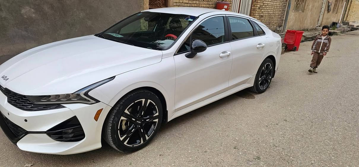 السلام عليكم
تم اعادة النشر بسبب الوعود الكاذبة

K5

2023

وارد امريكي

Gt line

تبديل قطعه وحده فقط باب خلفي بدون صبغ نفس اللون

معوقين

ومعوقها متوفي

بنت عمي

ماعدها قاصرين

انسوي قسام شرعي وتنازل +  وكاله عامه

للتواصل

***********
***********
