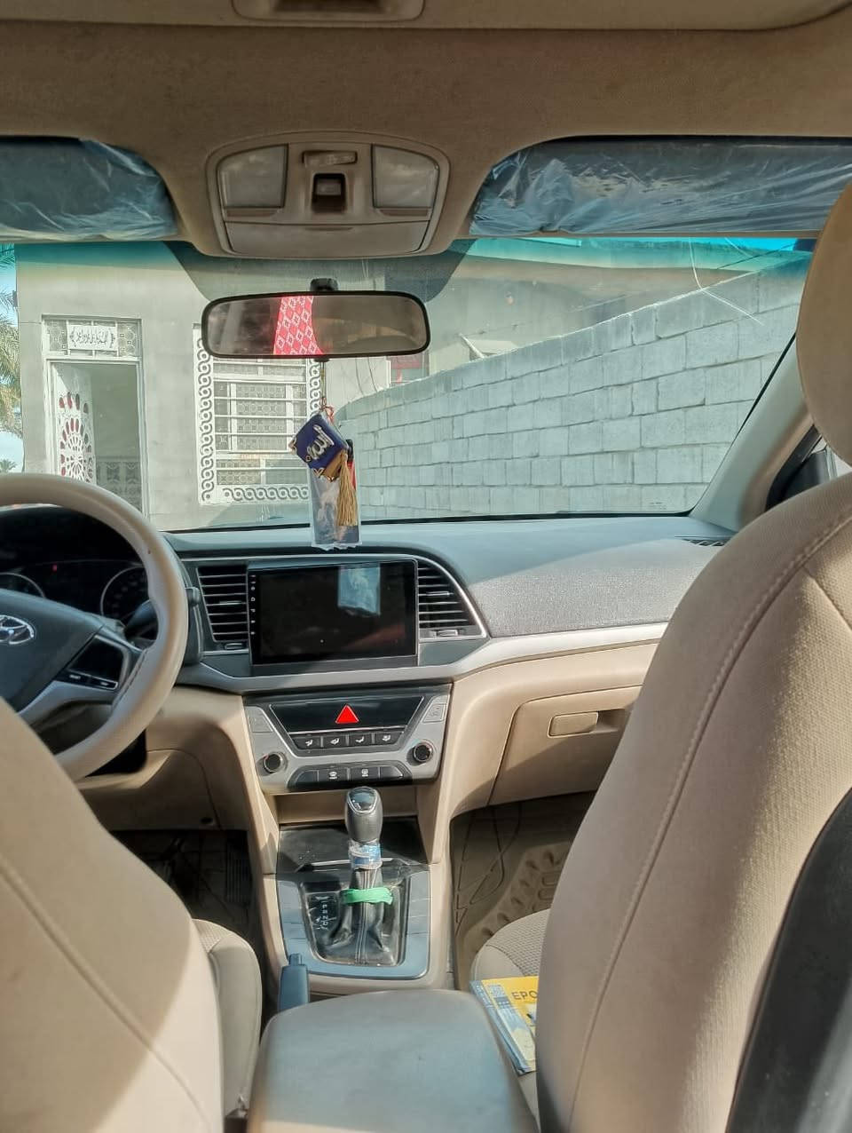 للبيع النترا  ١٨خليجي كفاله عامه
سياره جديده كلش مامتعوبه مكينه ٢٠٠٠ .
رقم اربيل انكليزي 
تريد وكاله تريد مداور
مكينه كير تبريد مكفول 
السياره نضيفه كما موضع بالصور 
السعر ١٤٠ورقه 
المكان غماس 
رقم الموبايل ***********
