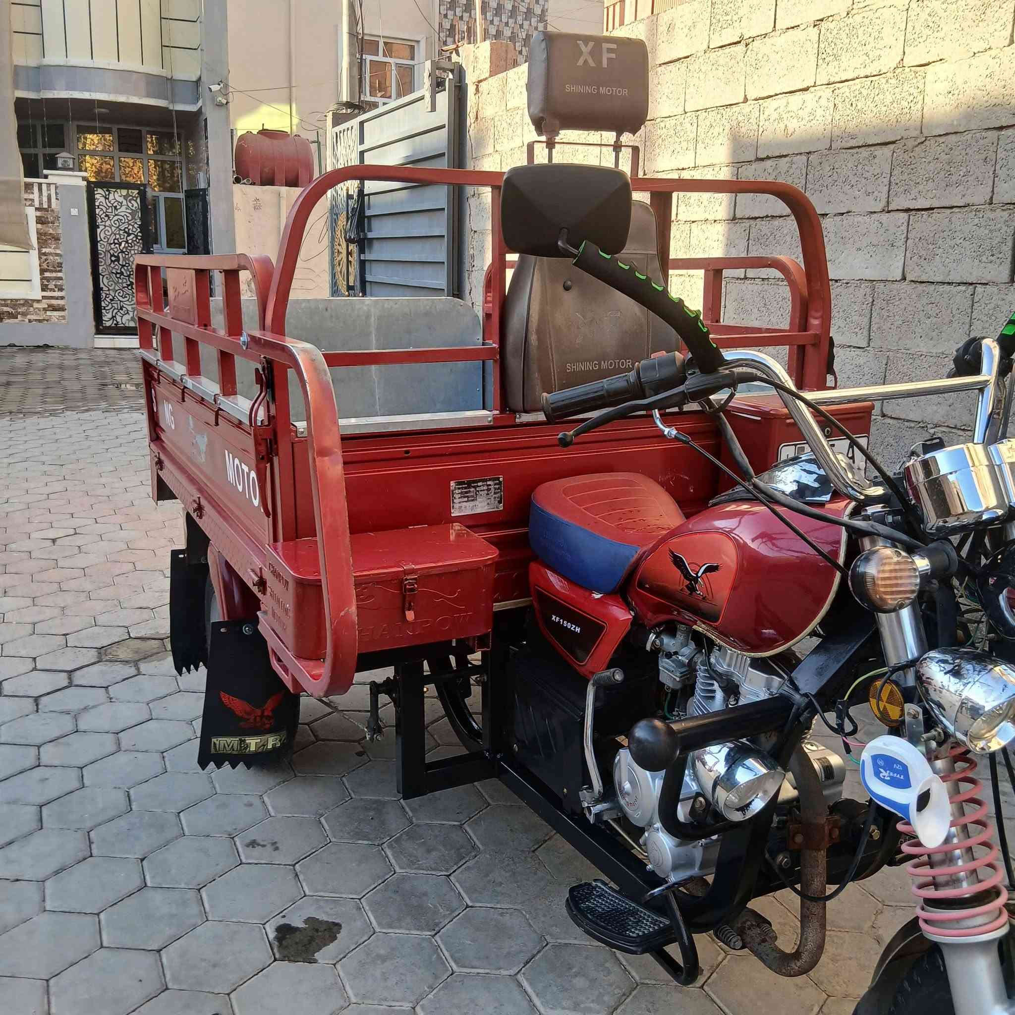 سلام عليكم  ستوته للبيع موديل 23 مكينه جديد موديل 25ويهه مكينه ثانيه بلاديه  بيهه سلندر فقط  مسجله تحويل مباشر بسمي نضافه مثل ما واضحه مكاني اسكان قديمه قرب مجمع فجر سعر ب3ونص بيهه مجال ***********رقم
