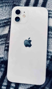 ايفون 12 عادي شخط مابي وشغال من كل النواحي وفيس ايدي شغال بي مشكلة وحد...