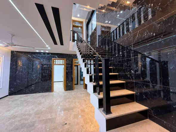 دار ١٦٠ متر للبيع النجف حي الجامعة مقابل المستوصف 

السعر ٤٨٠ مع المجال 

مراجعة مكتب ابو فضل للعقار حي الجامعة شارع سلام جامعه قرب مجمع باقر مول

***********

***********
